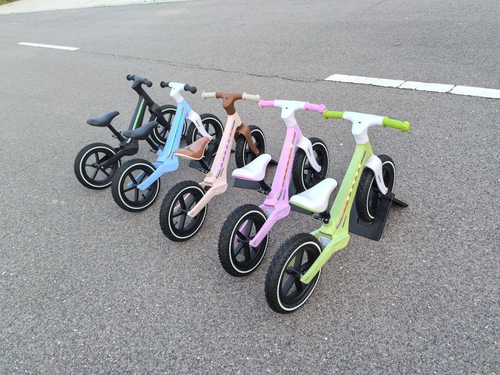Løbecykel med Lys | LED - belysning | 2 - 6 År | Børnecyklerne - BørnecyklerneChantyBørnecyklerneLB - 12 - PINK5715518000028PinkLøbecykel med Lys | LED - belysning | 2 - 6 År | Børnecyklerne